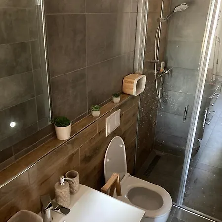 Blue Jestrabi Apartman *