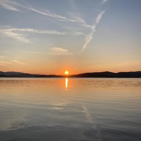 Too Lipno