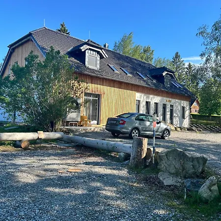 Too Lipno